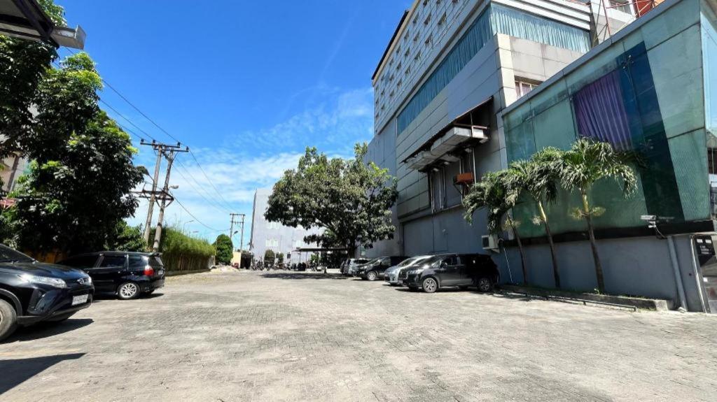 Grand Antares Hotel Medan Buitenkant foto