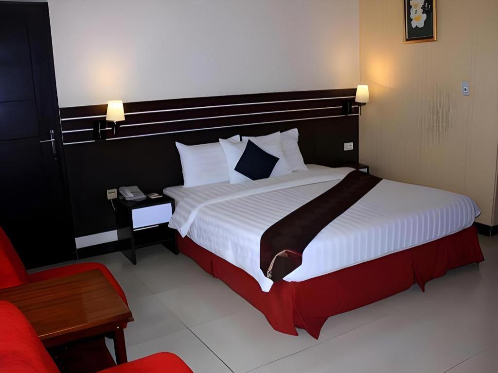 Grand Antares Hotel Medan Buitenkant foto